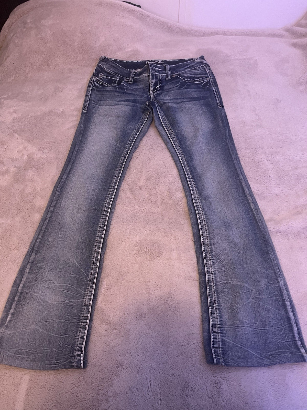 Amethyst Women\'s Bootcut Jeans Slim Fit Medium Wash Blue Denim Stretch Sequins
