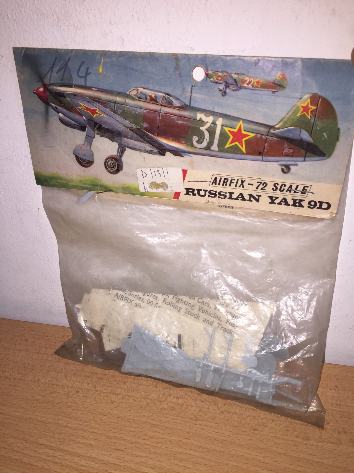 Airfix Model Kit 1/72 Scale RUSSIAN YAK 9D Cod. 114 MOC Vintage Airfix Model Kit 1/72 Scale RUSSIAN YAK 9D Cod. 114 MOC Vintage