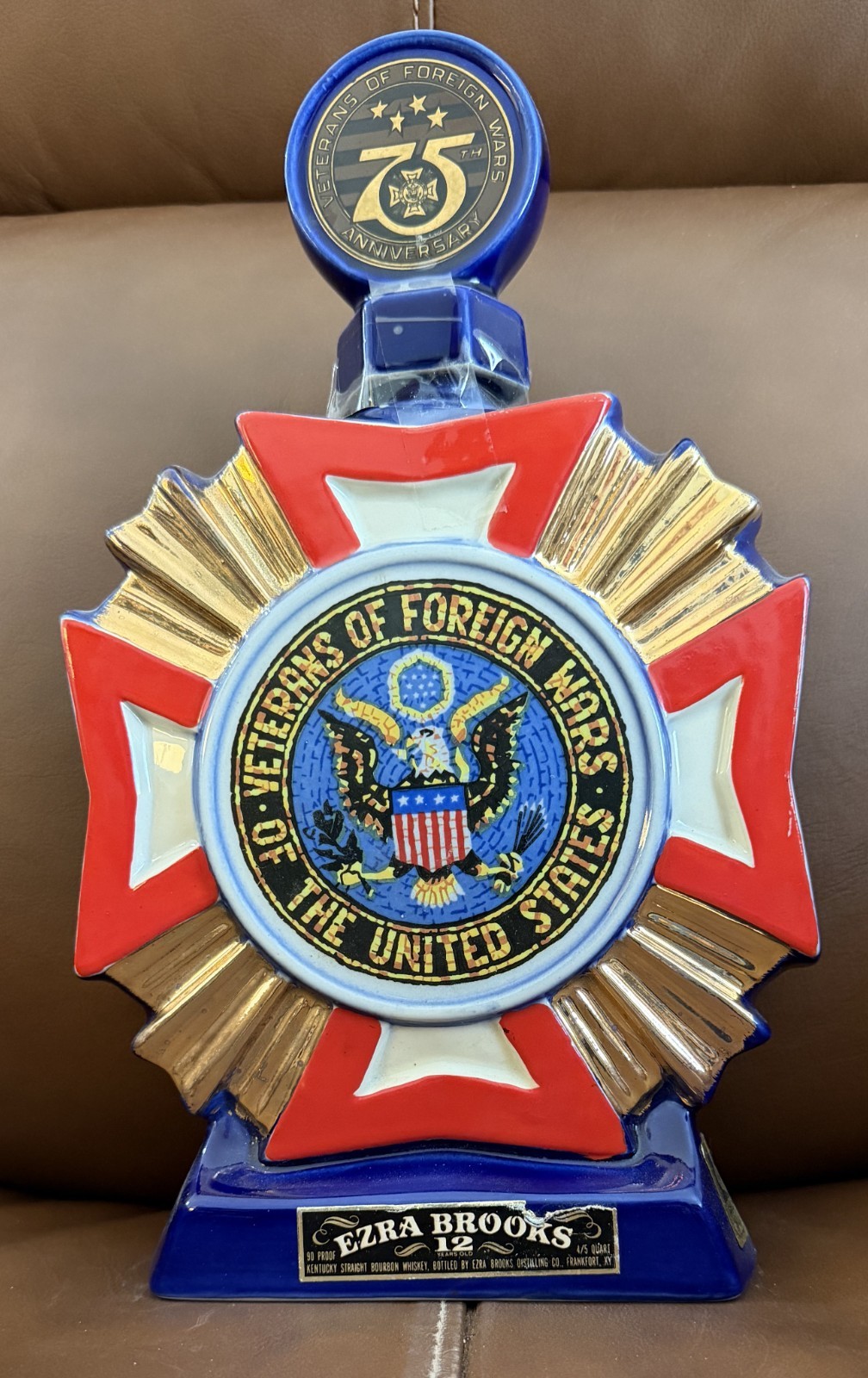 VINTAGE 1973 EZRA BROOKS 75th ANNIVERSARY VETERANS OF FOREIGN WARS DECANTER VINTAGE 1973 EZRA BROOKS 75th ANNIVERSARY VETERANS OF FOREIGN WARS DECANTER