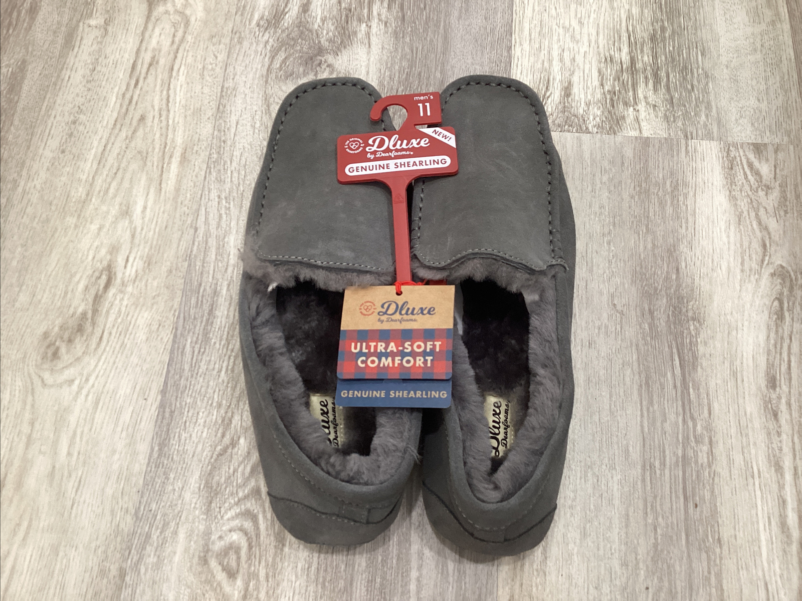 Men\'s Dluxe by Dearfoams Nelson Genuine Shearling Moccasin Slippers - US Size 11