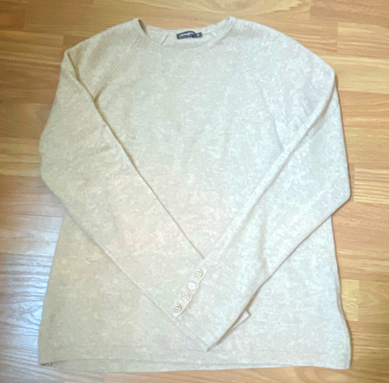 J. McLaughlin Women\'s Beige Crew Neck Long Sleeve Pullover Sweater Button M