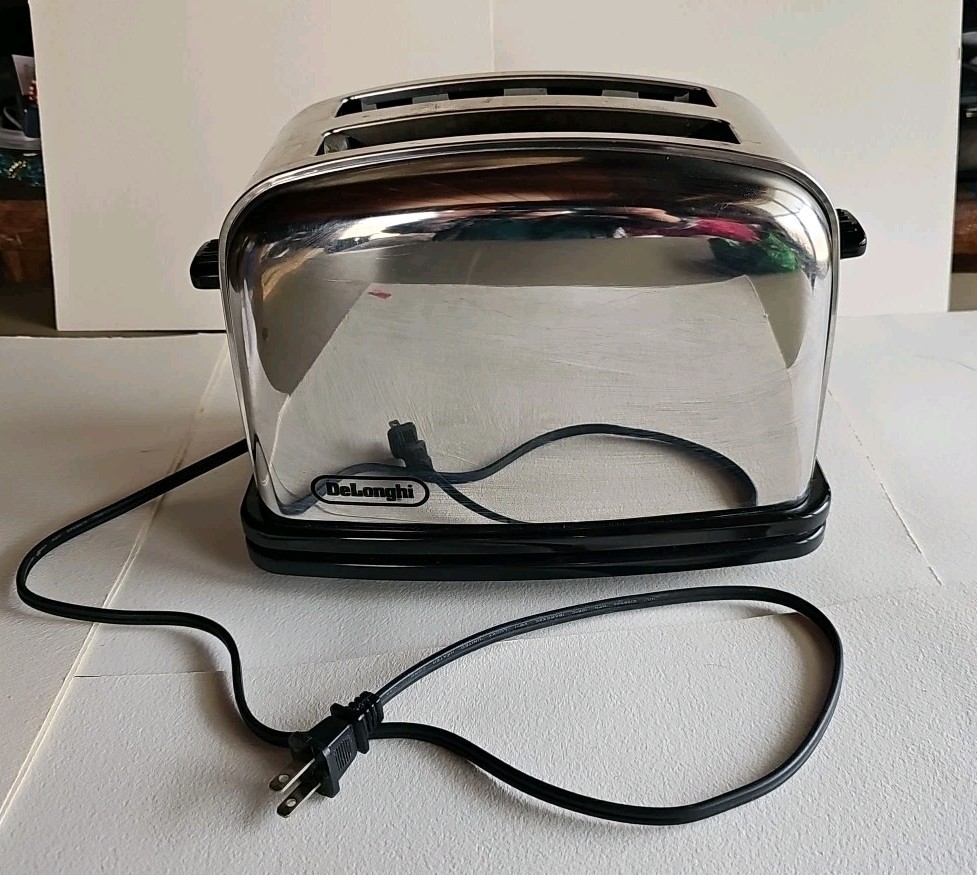 DeLonghi Toaster CT200 2-Slice Wide Slot Bagel Defrost Stainless Steel 