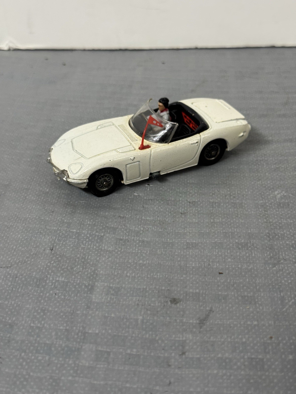 Corgi James Bond 007 Toyota 2000gt Model Car Collectible Original Corgi James Bond 007 Toyota 2000gt Model Car Collectible Original