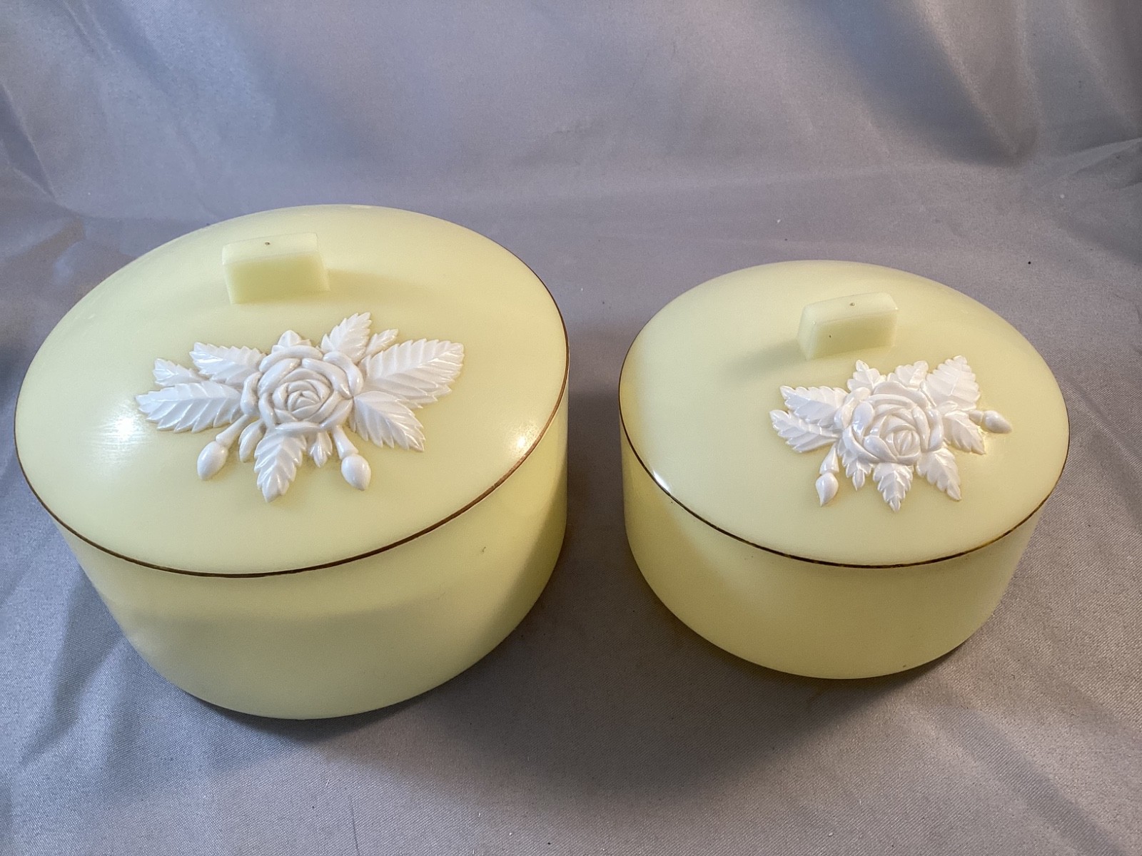 Vintage Schwarz Bros. Vanity/Dresser Containers - 2 Set Vintage Schwarz Bros. Vanity/Dresser Containers - 2 Set