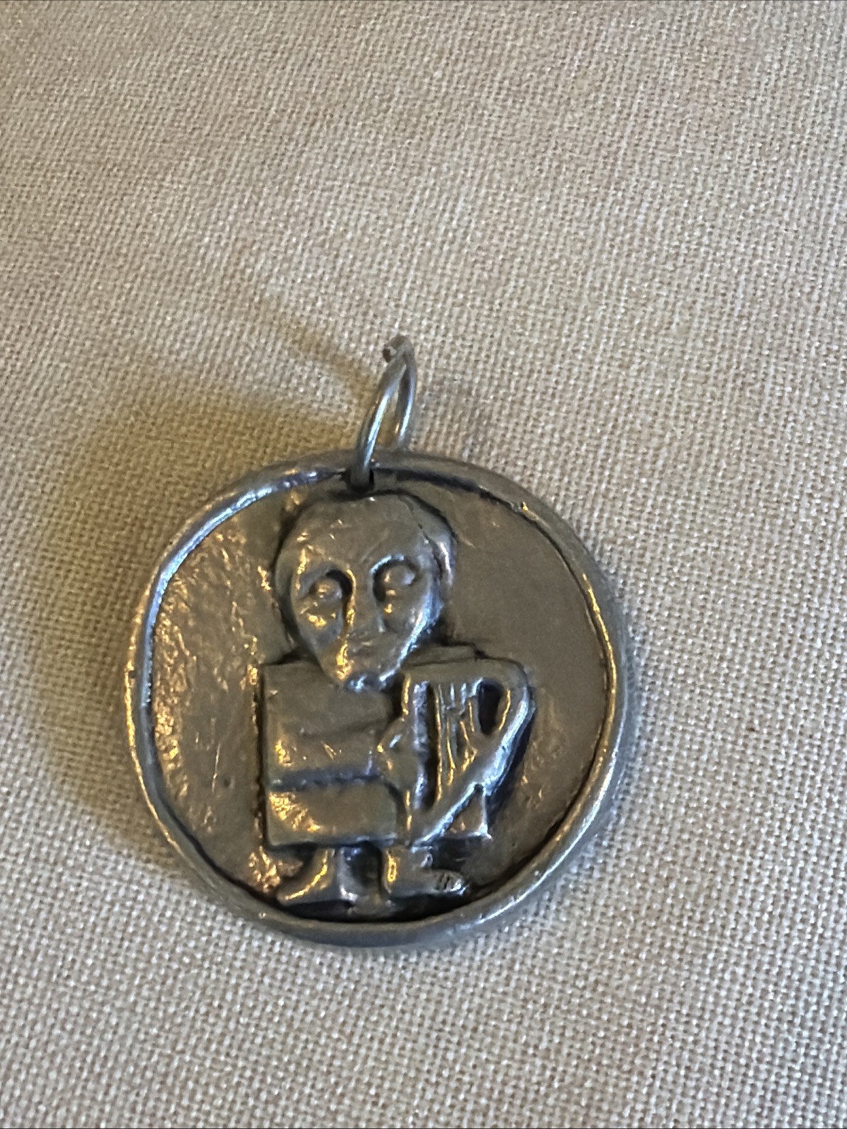 Rare 2” Vintage Pewter Alloy Pendant With Harp Player Wilton Rare 2” Vintage Pewter Alloy Pendant With Harp Player Wilton