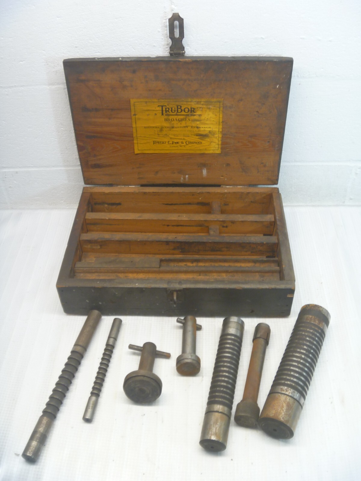 TRUBOR BROACHES FOR BRONZE  BABBITT BEARINGS Round Push Broach SET AS IS VINTAGE
