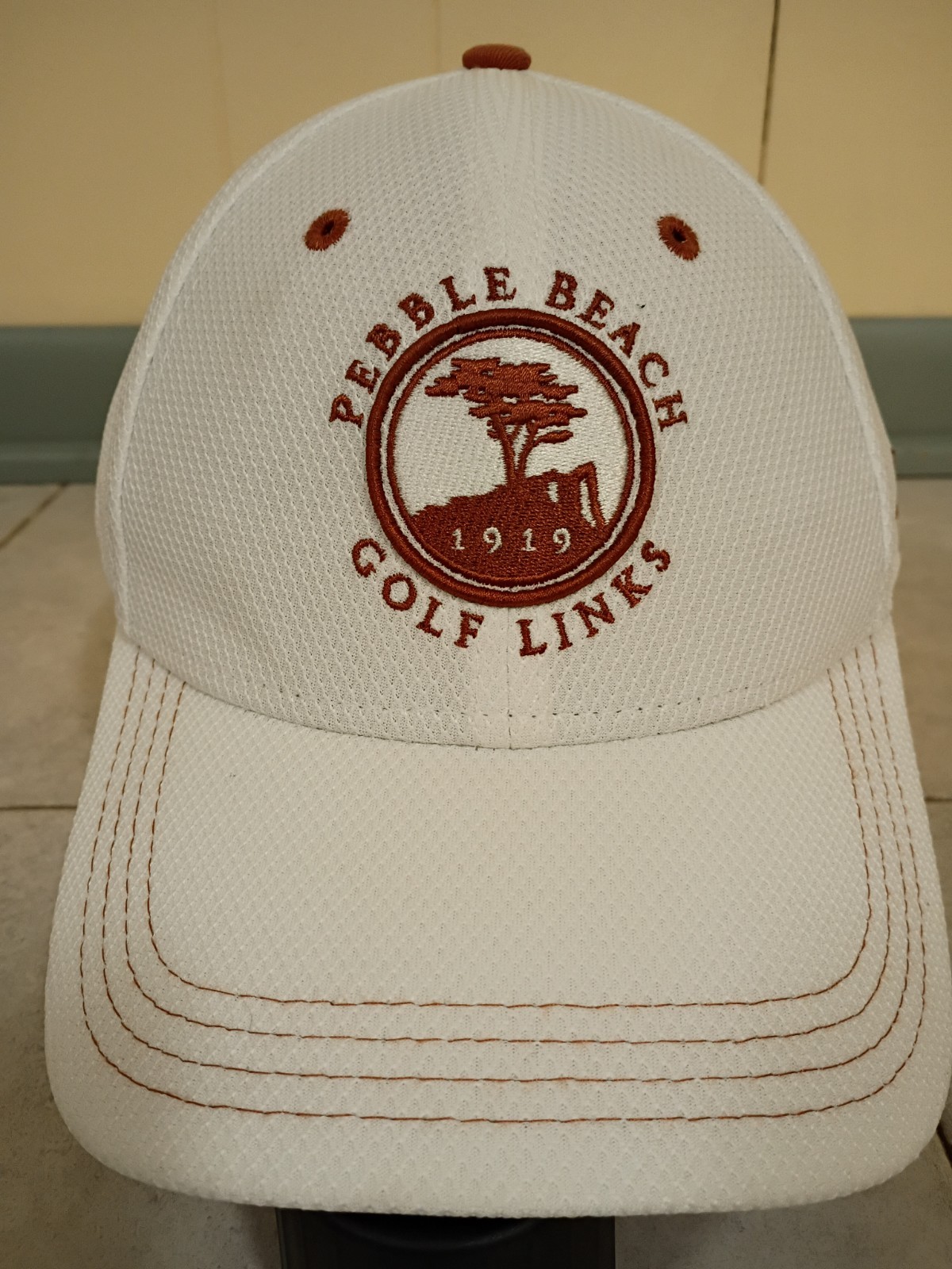 NEW ERA 9FORTY PEBBLE BEACH GOLF LINKS HAT CAP WHITE MESH 1919 LOGO LEATHER Y2K