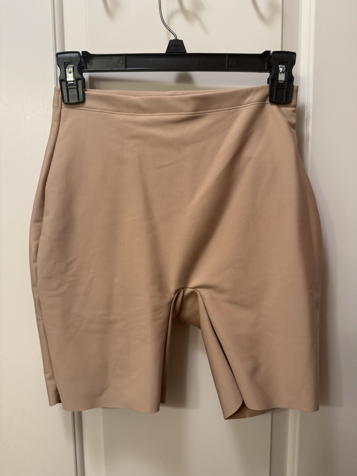 SKIMS BODY Butt Enhancing Padded Short Size S