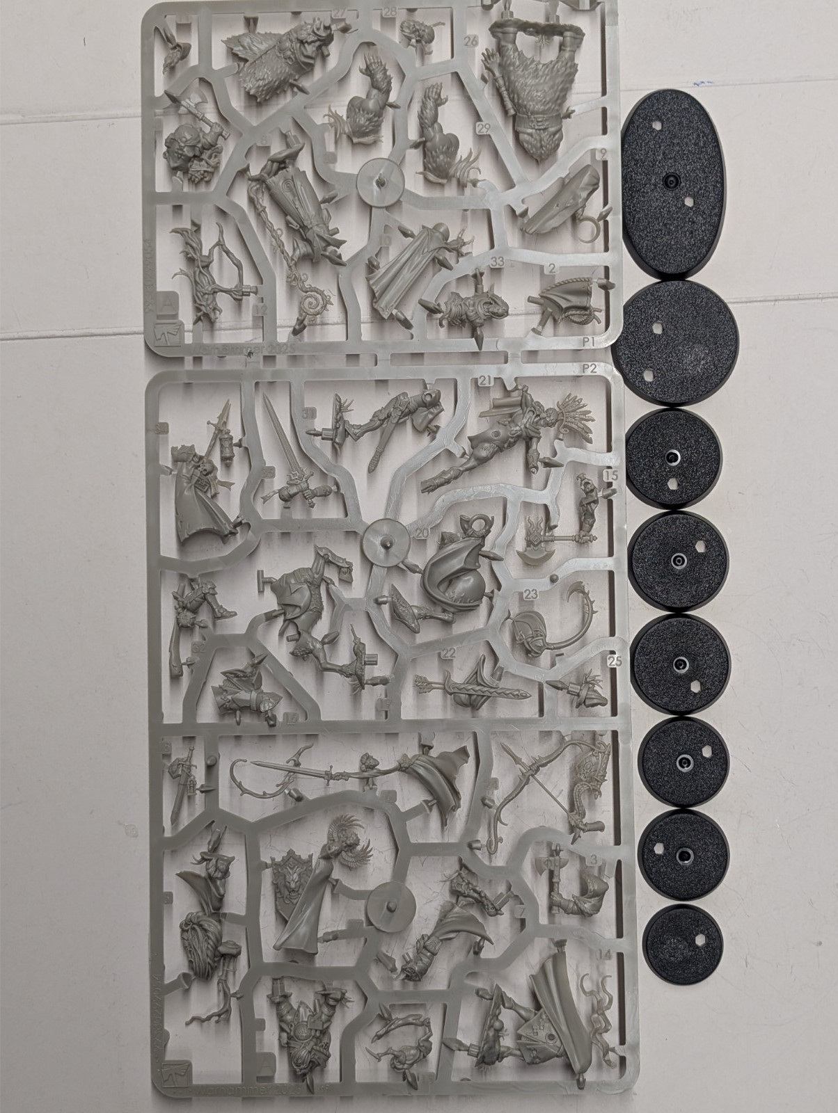Set of 8 Hero models from Warhammer Quest Darkwater Old World AOS GW