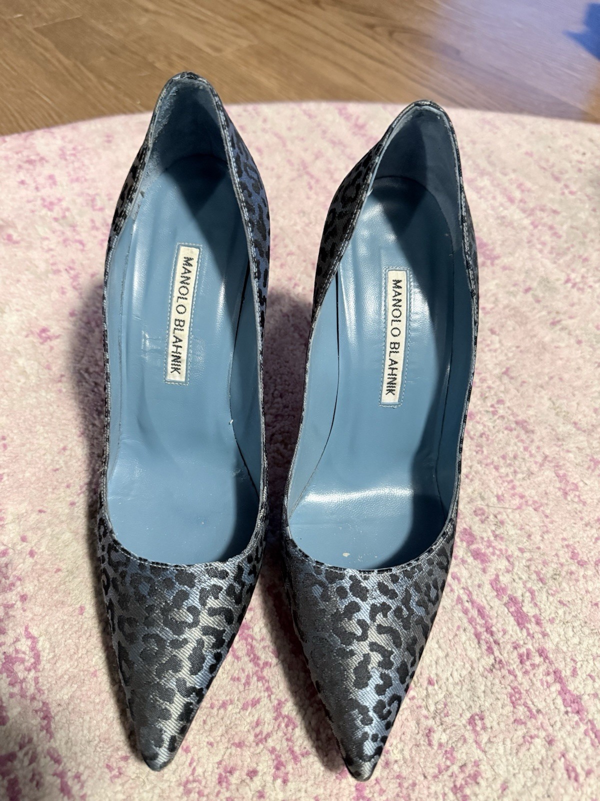 Manolo Blahnik Blue Gray Suede Animal Print Pumps, Size 36.5 (US 6.5), W/Dustbag