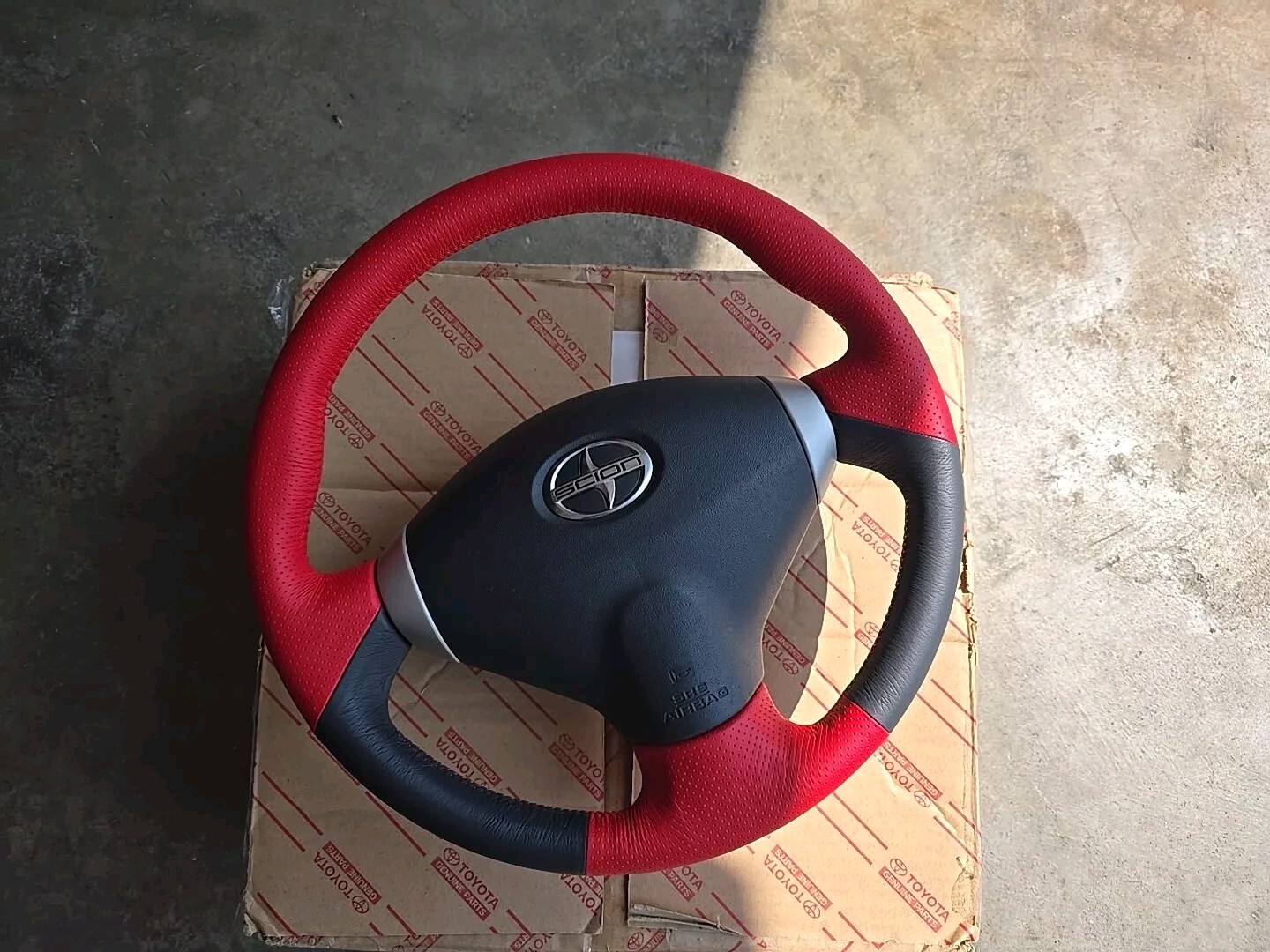 2004 2006 Scion Toyota NEW OEM RARE TRD xB, xA, tC Red Sport Wheel W/bag