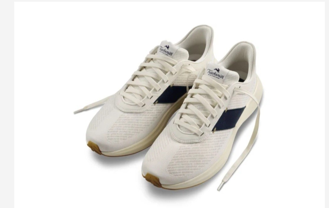 Tracksmith Elliot Runner Shoes Men’s 10 Ivory/Navy Running Sneakers