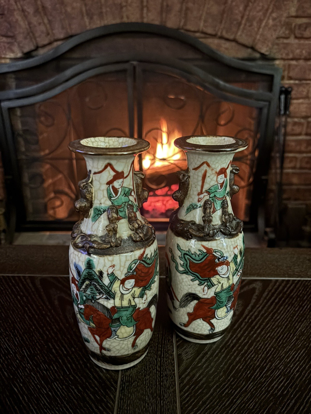 Antique Chinese Decor Set Nanking Crackle-glaze Porcelain Vases Warrior Unique Antique Chinese Decor Set Nanking Crackle-glaze Porcelain Vases Warrior Unique