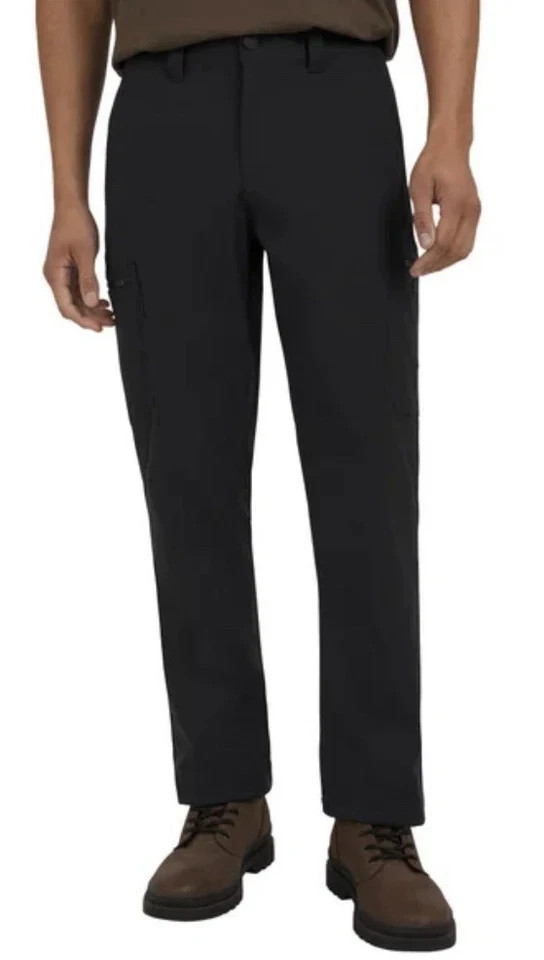 Wrangler Men's Tech Pant UPF 50+ 