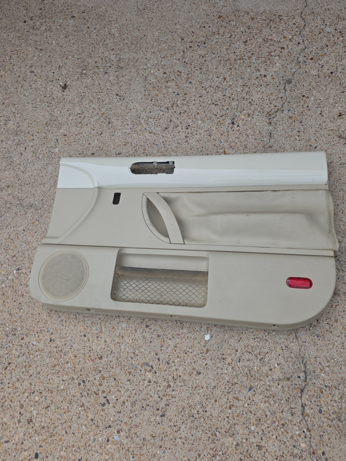 1998-2010 Volkswagen Beetle Passenger Door Panel Tan BEIGE Right RH OEM