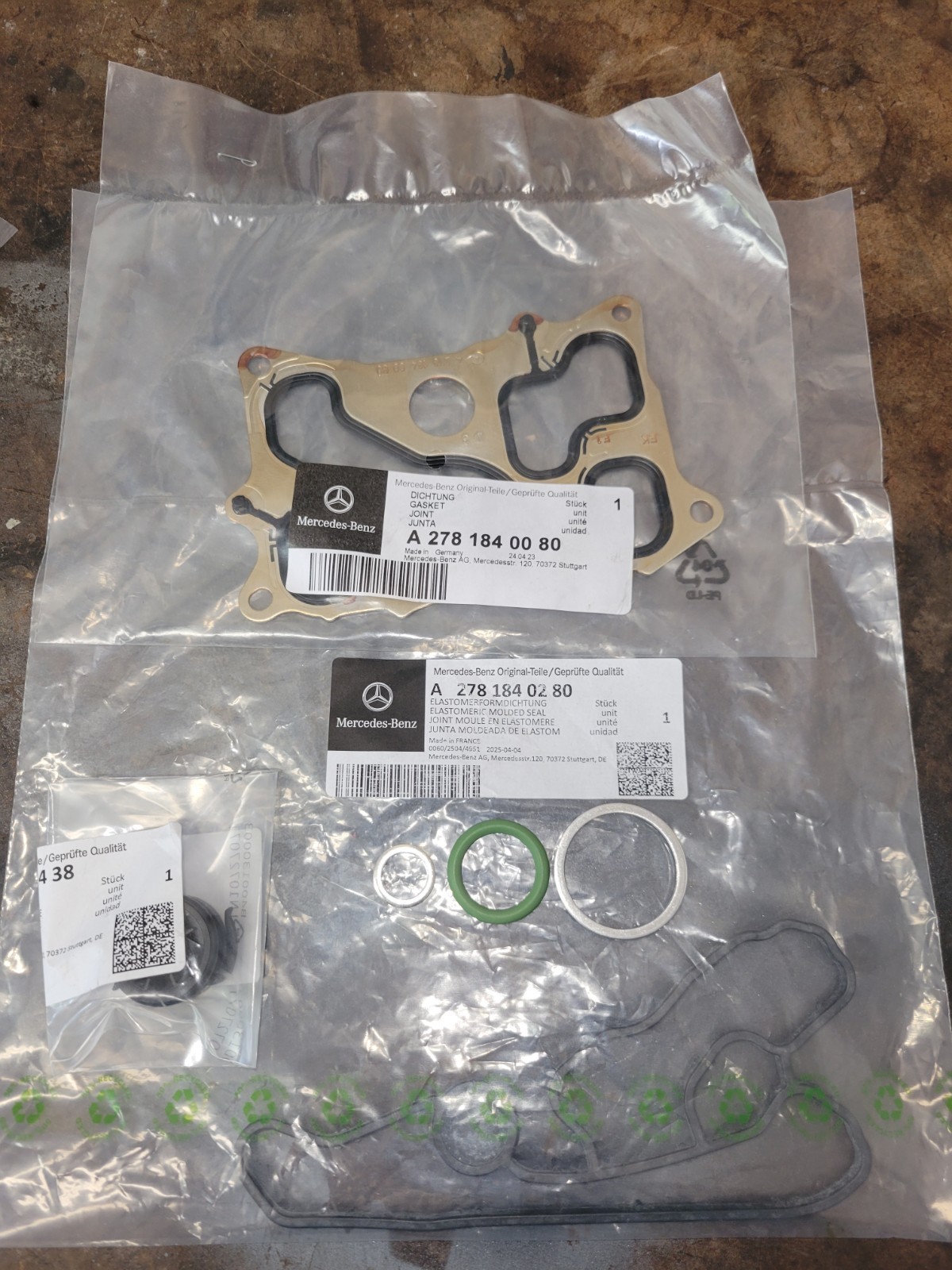 Mercedes Benz  M278 M157 Oil Filter Housing Reseal Kit. W212 V222 W166 AMG