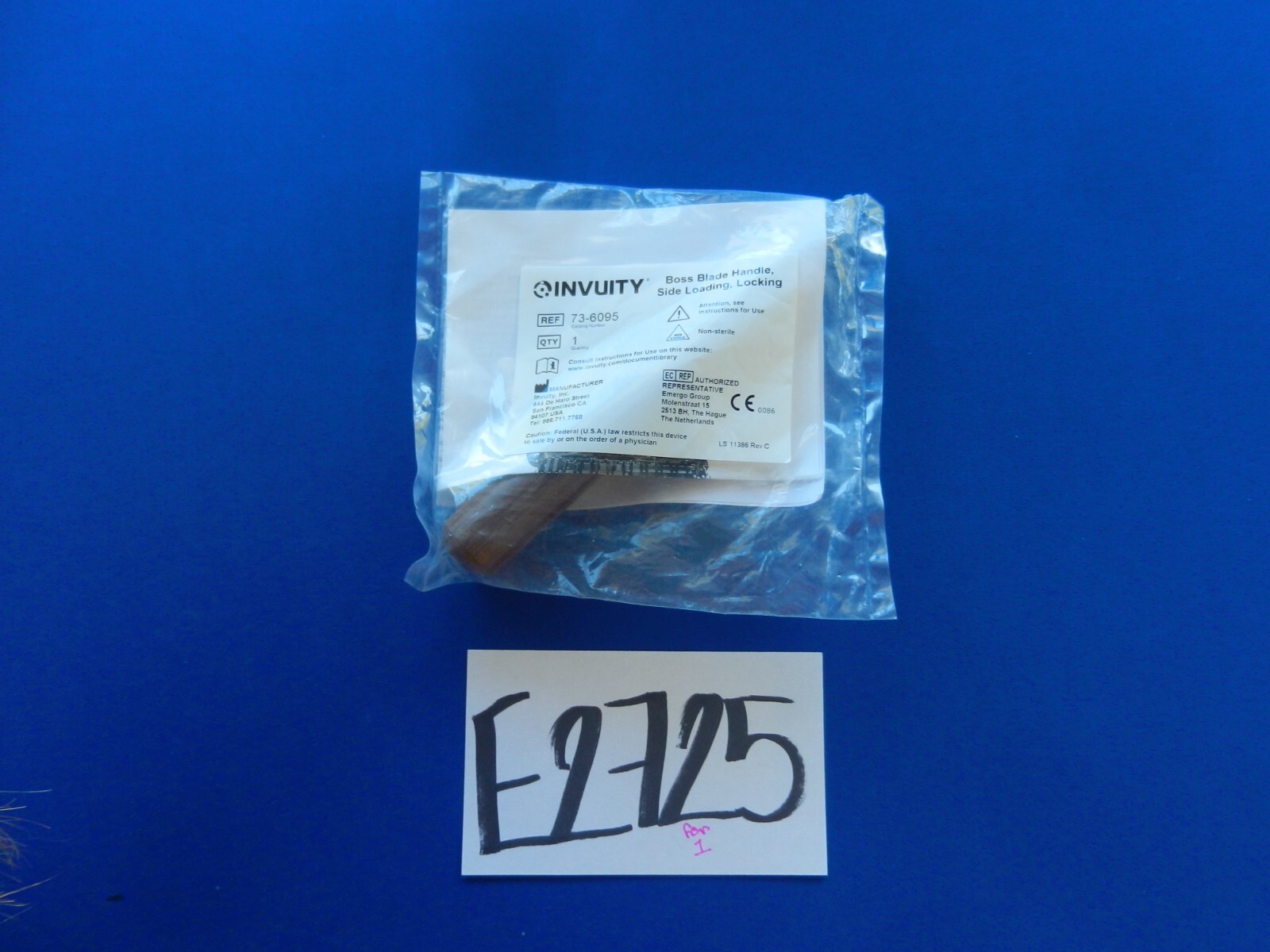 E2725 ***NEW*** Boss 73-6095 Blade Handle Side Loading/Locking