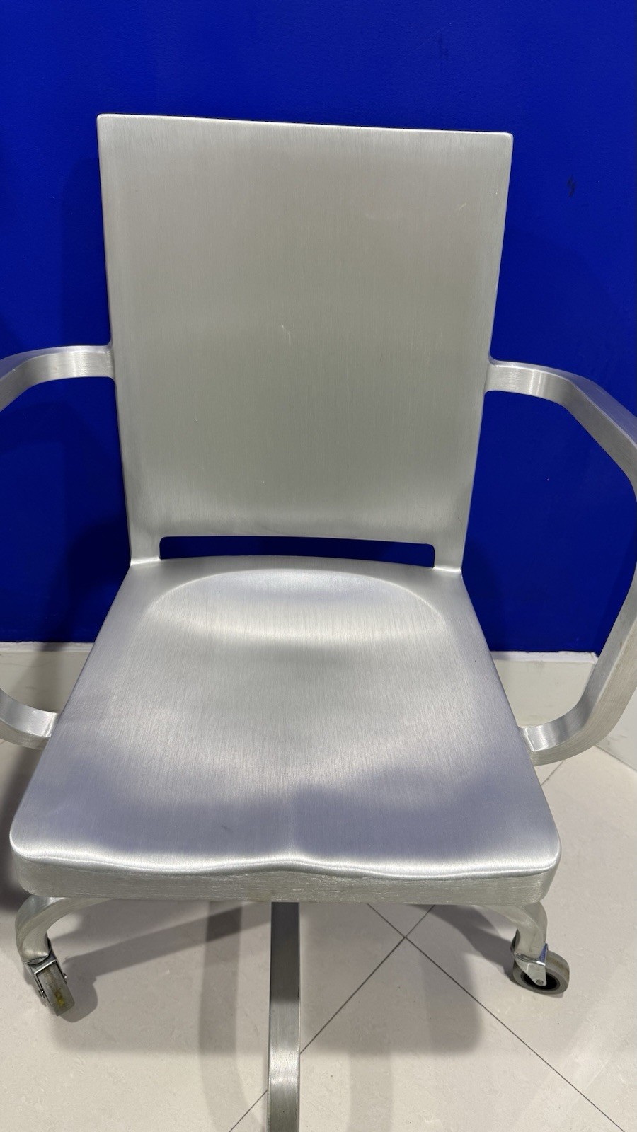Emeco Hudson Swivel Chair by Philippe Starck, Aluminum Brushed