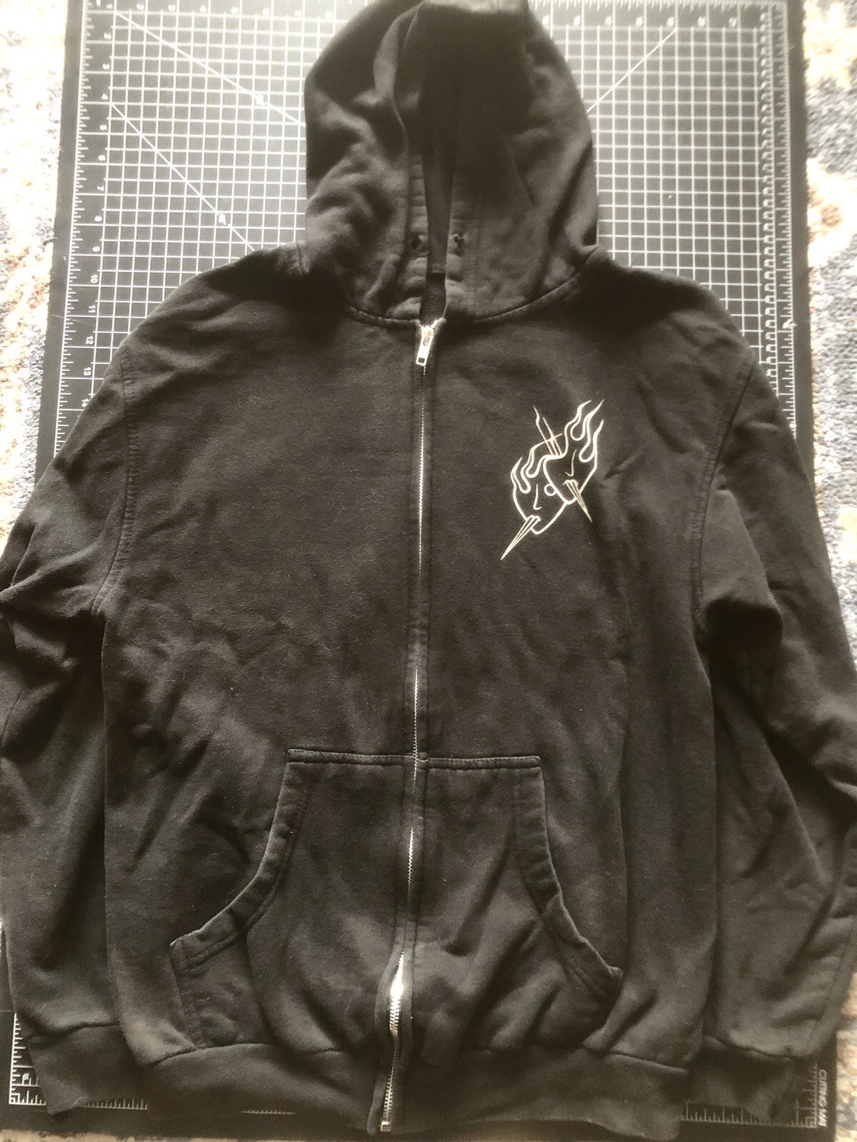 Deafheaven New Bermuda Tour Zip-Up Hoodie Medium Official Band Merch Metal Deafheaven New Bermuda Tour Zip-Up Hoodie Medium Official Band Merch Metal