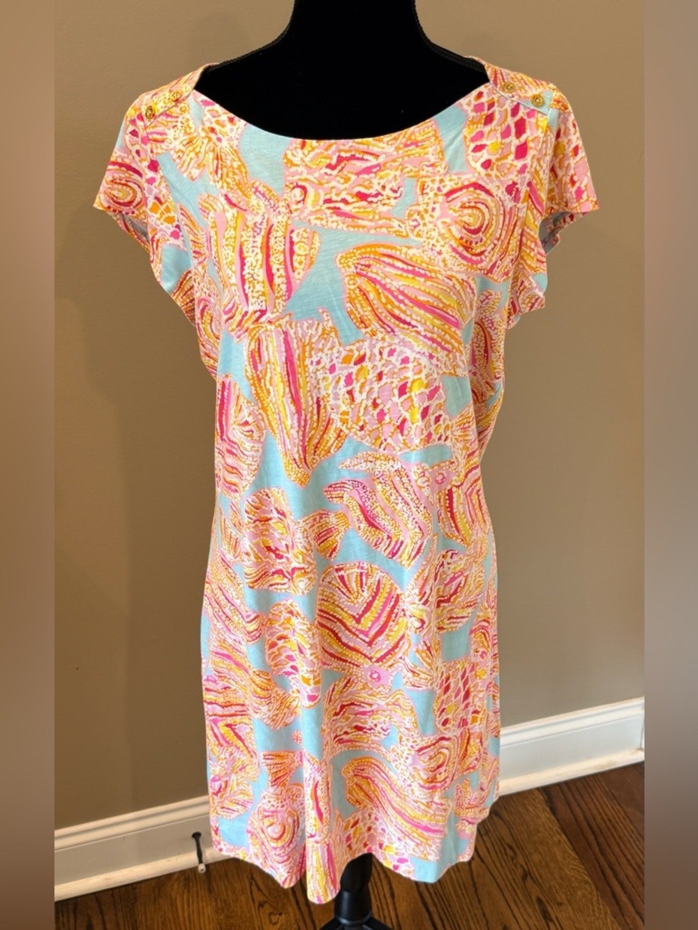 Women’s LILLY PULITZER Loren short sleeve boatneck bikini breakwater dress- XL Women’s LILLY PULITZER Loren short sleeve boatneck bikini breakwater dress- XL