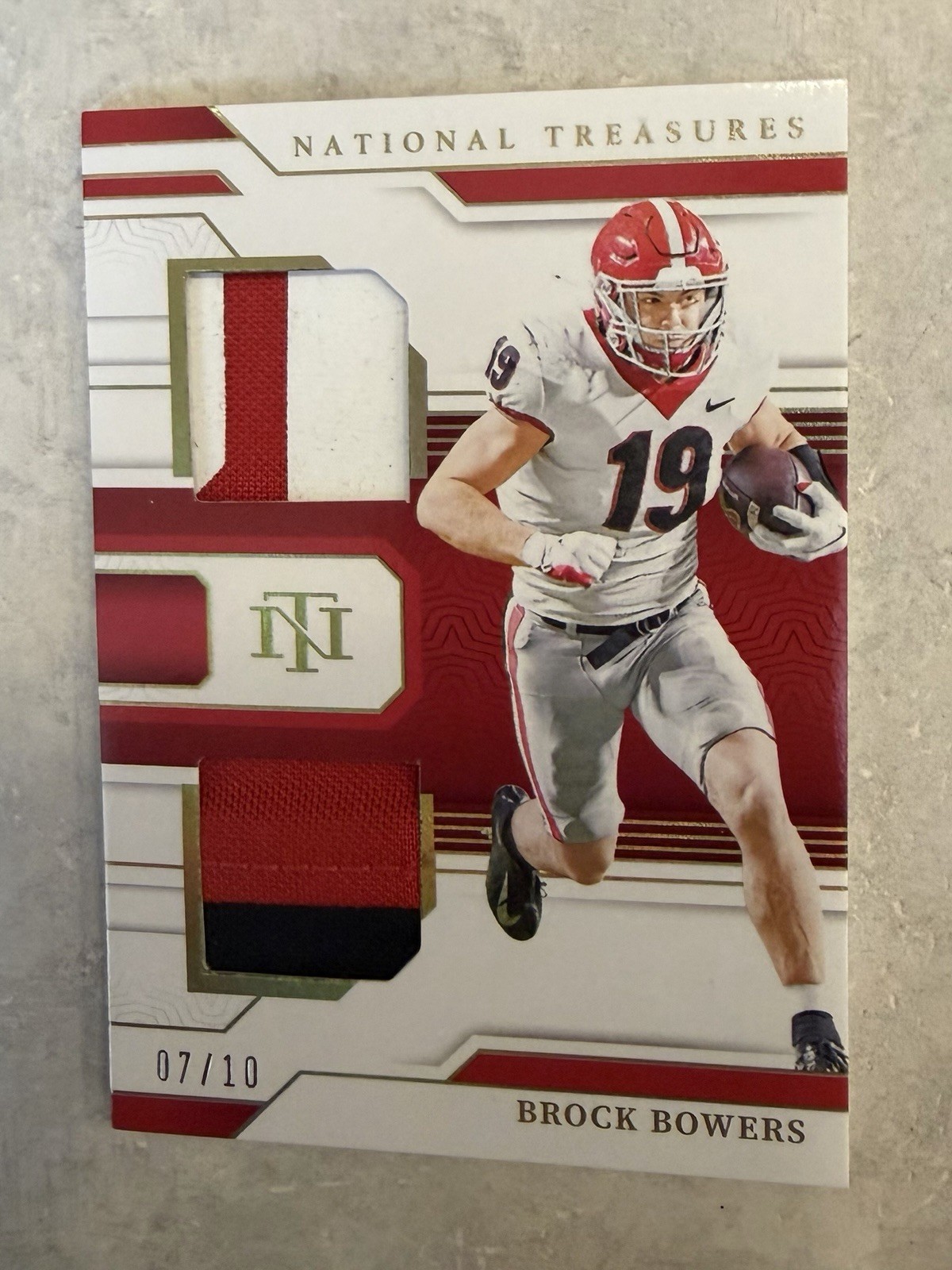 2024 Panini National Treasures Collegiate NT Brock Bowers Patch Gold /10 Georgia