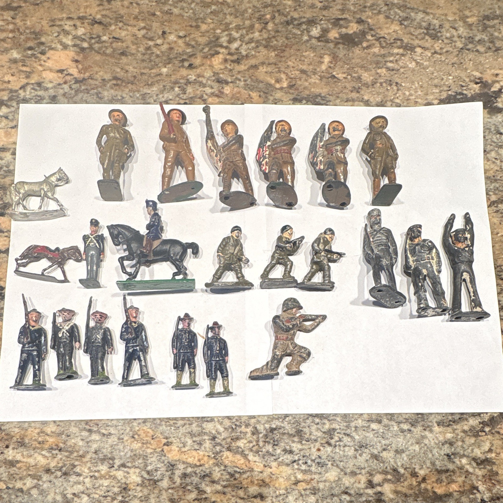 Vintage 1941 Lead Toy Soldier Figures Lot Infantry w/ Horses & Flag Bearers Vintage 1941 Lead Toy Soldier Figures Lot Infantry w/ Horses & Flag Bearers