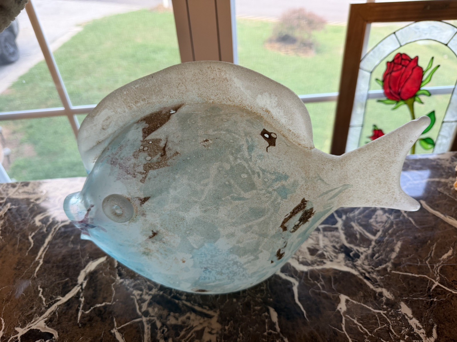 1980s Large Murano glass blue scavo fish sculpture designed by Mazzuccato 1980s Large Murano glass blue scavo fish sculpture designed by Mazzuccato