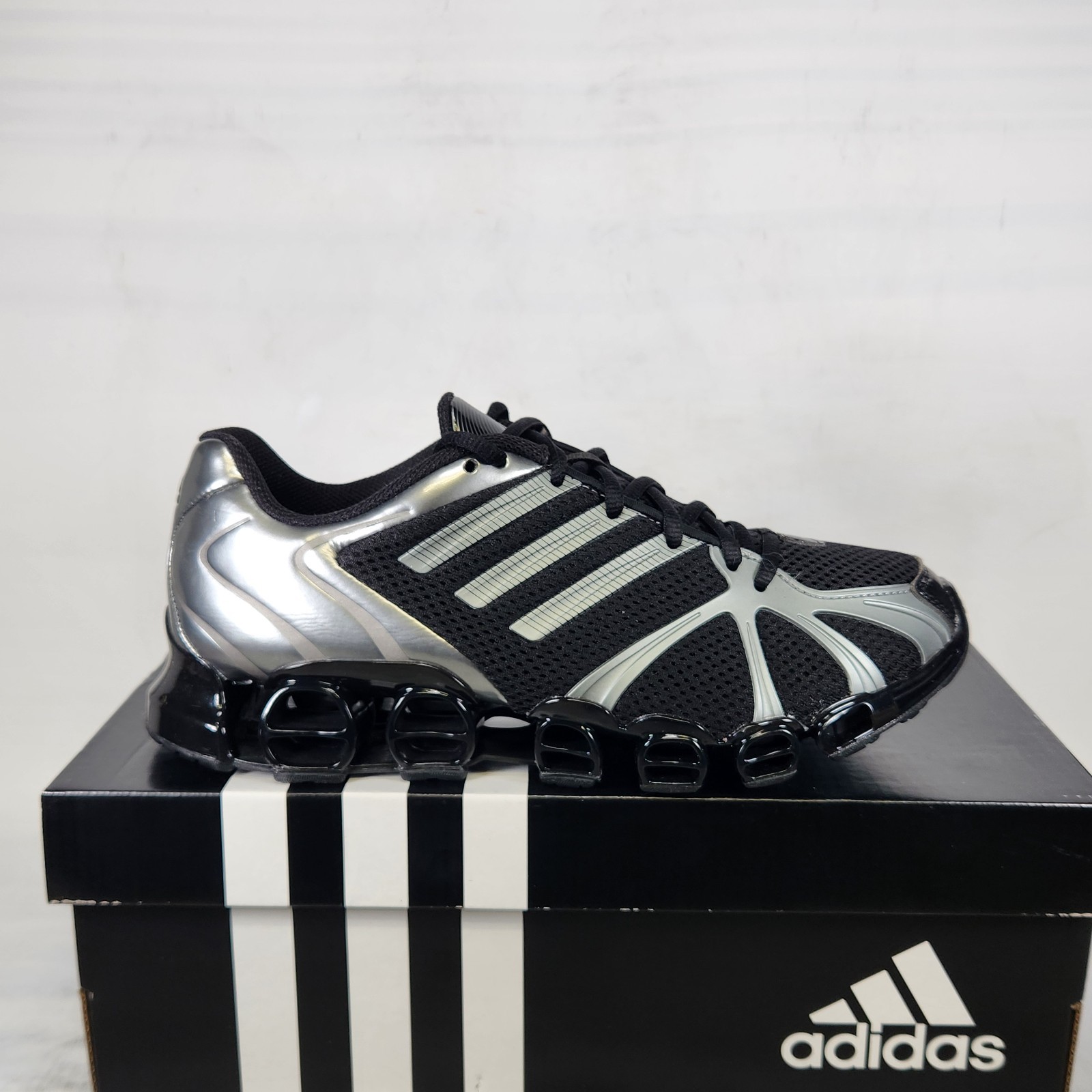 7.5 WOM - adidas Mega GhostRide - Core Black / Iron Metallic - JQ0553 7.5 WOM - adidas Mega GhostRide - Core Black / Iron Metallic - JQ0553