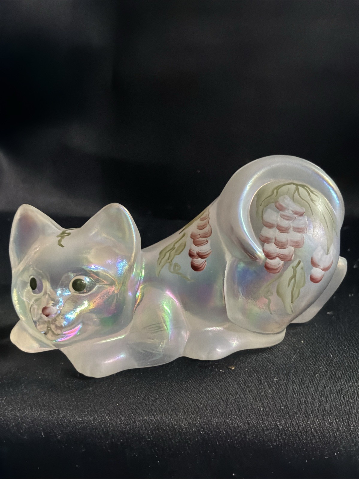Vintage Hand-Painted Fenton Crouching Kitten Artist Signed K.pinkenpaugh Vintage Hand-Painted Fenton Crouching Kitten Artist Signed K.pinkenpaugh