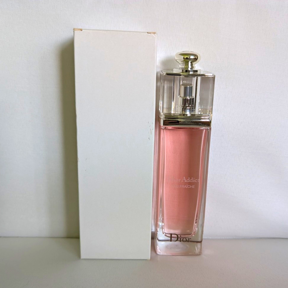Dior Addict Eau Fraiche Eau de Toilette 3.4 fl oz / 100 ml spray Dior Addict Eau Fraiche Eau de Toilette 3.4 fl oz / 100 ml spray