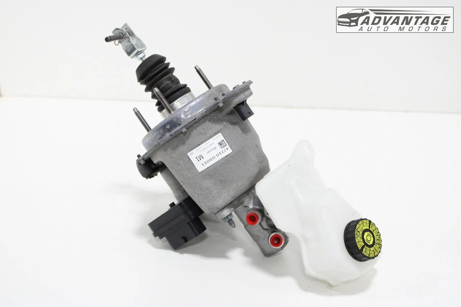 2023-2026 TOYOTA COROLLA CROSS POWER BRAKE BOOSTER MASTER CYLINDER RESERVOIR OEM