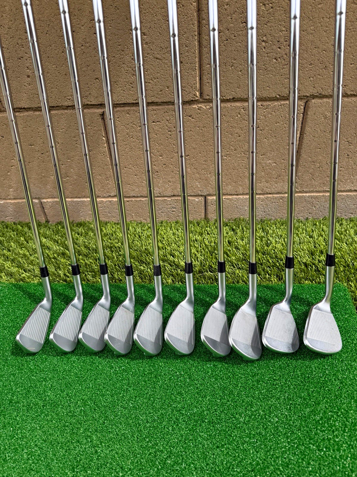 PING i210 Iron Set.  4-9, W, U, + EYE2 GLIDE 3.0 56/10 SW & 60/8 LW.
