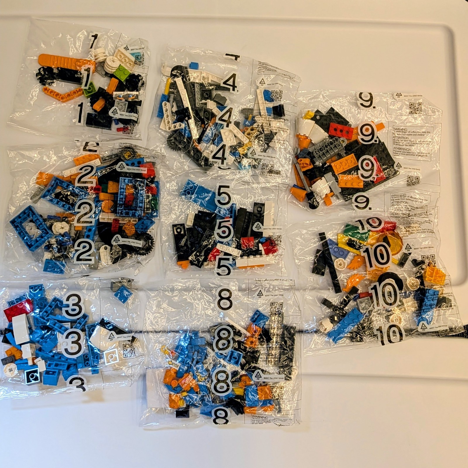 LEGO Boost Creative Toolbox 17101 - Incomplete New Bags LEGO Boost Creative Toolbox 17101 - Incomplete New Bags