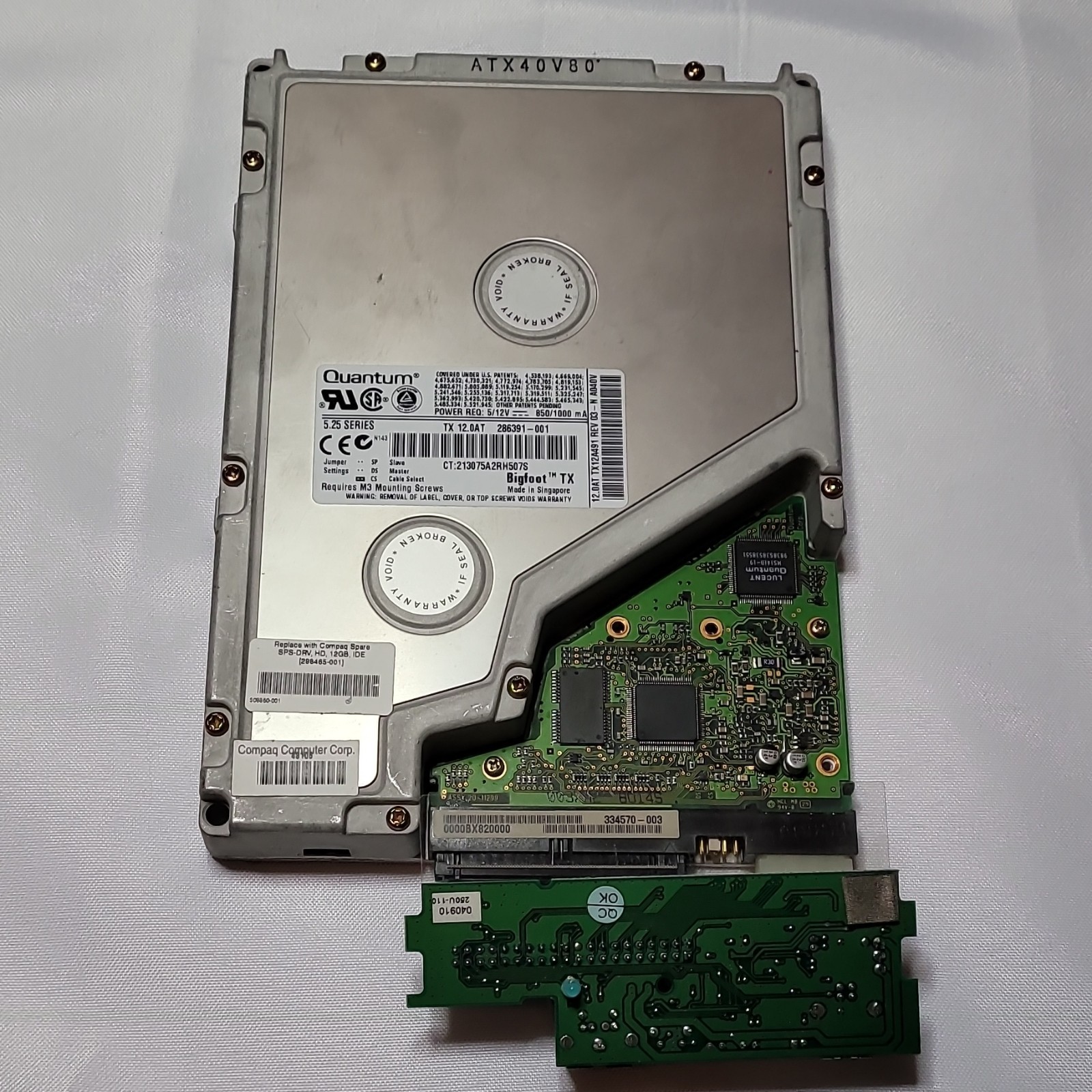 Quantum Bigfoot TX 12GB IDE 5.25in Internal HDD Cable Select ATX40V80