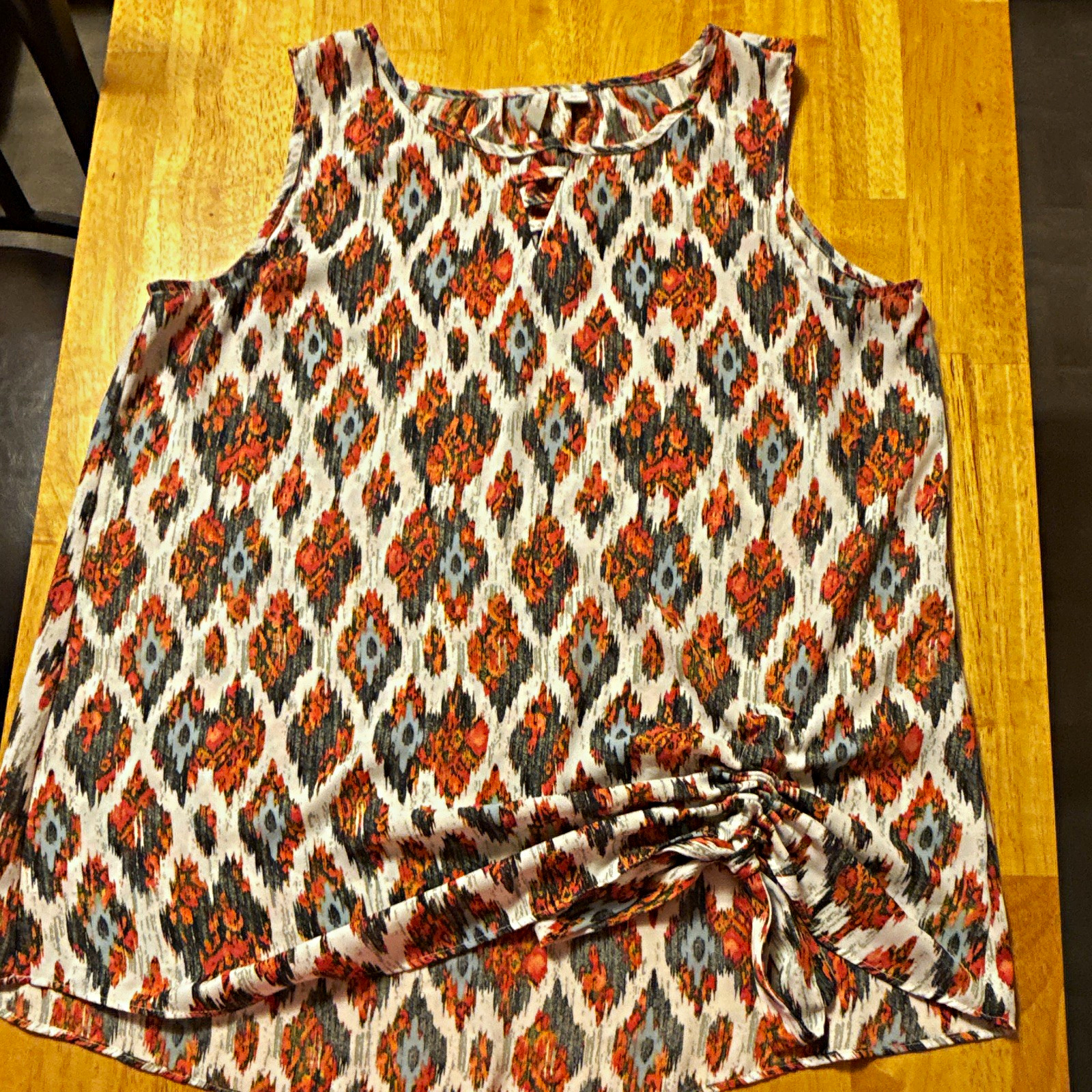 Mossimo Women’s M White/Orange/Gray/Black Geometric Tie-Front Tank Top