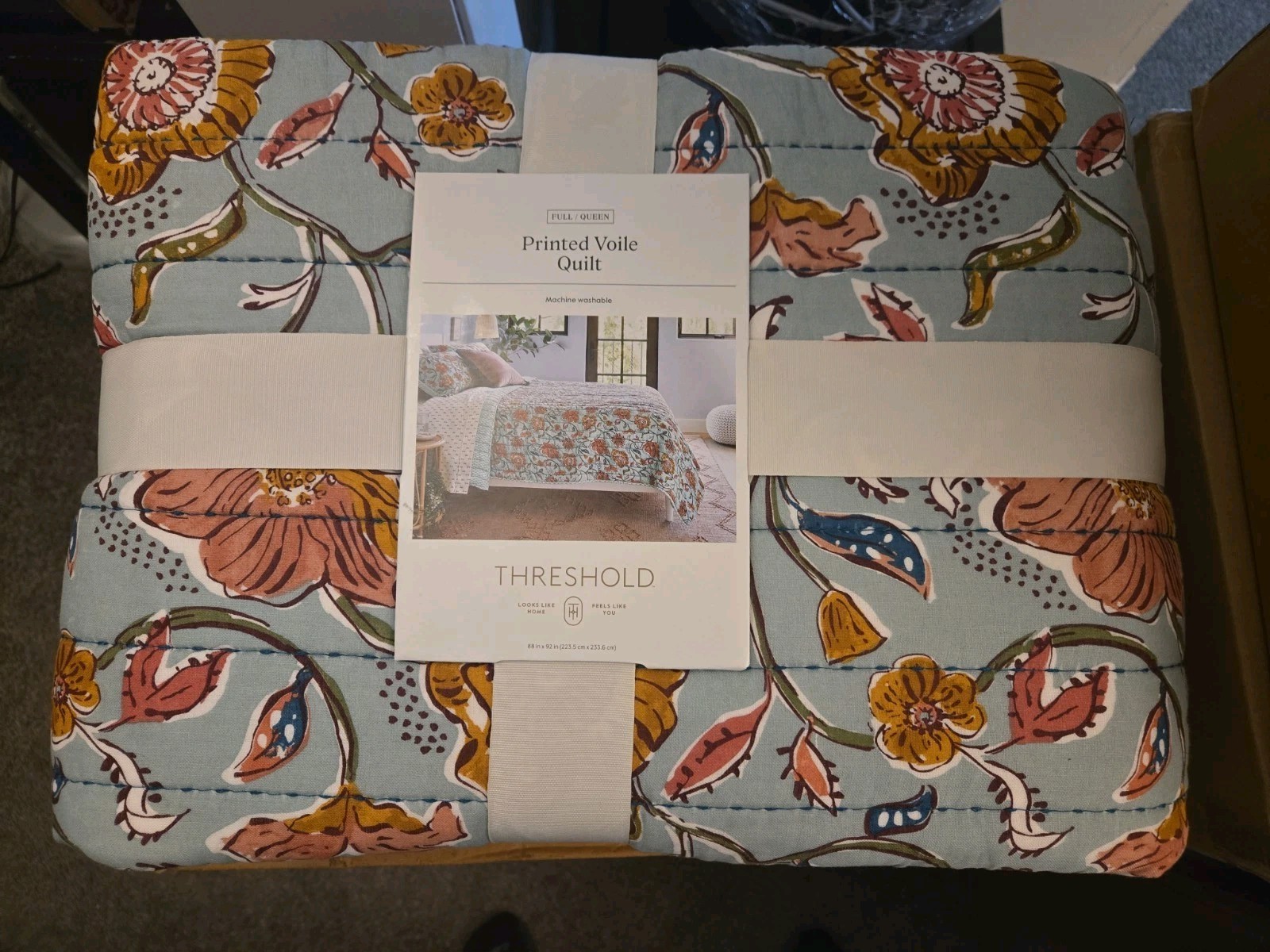 Earthy Vines Quilt - Threshold