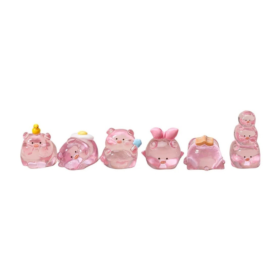 Miniature Pigs Piglets Set of  Vintage Tiny Pigs Glass Pink
