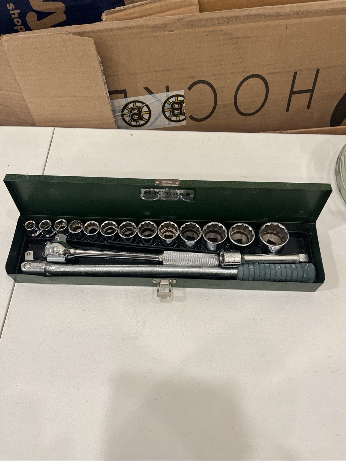 S-K TOOLS 17 PIECE 1/2 DRIVE SAE. GENERAL SERVICE SET SHORT IN GREEN BOX S-K TOOLS 17 PIECE 1/2 DRIVE SAE. GENERAL SERVICE SET SHORT IN GREEN BOX