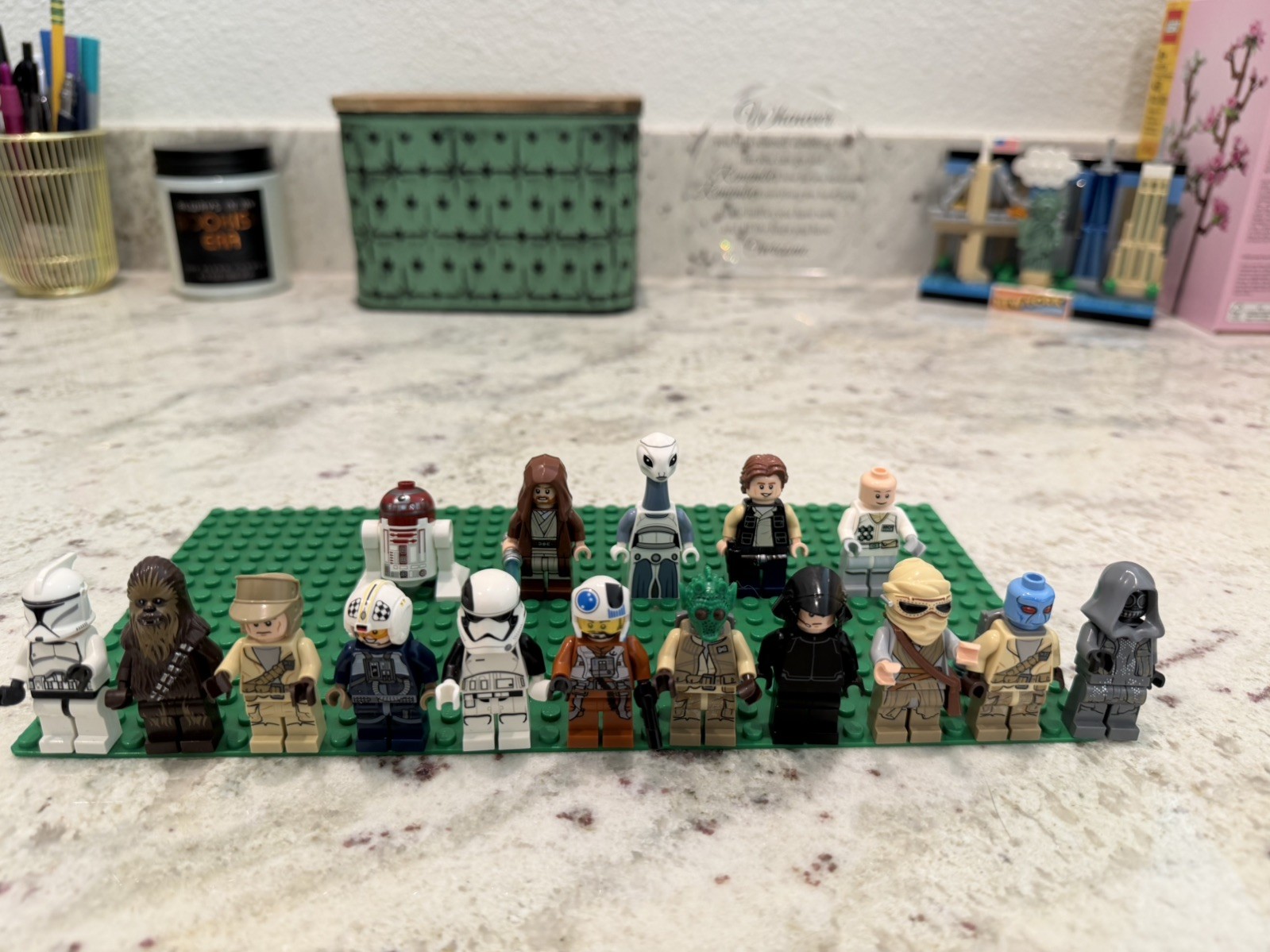LEGO Star Wars Random minifigure lot of 16