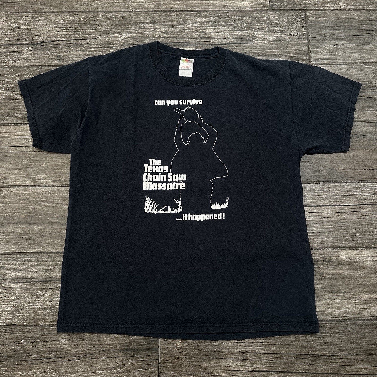 VTG THE TEXAS CHAIN SAW MASSACRE FADED BLACK MOVIE PROMO T-SHIRT SZ XL 