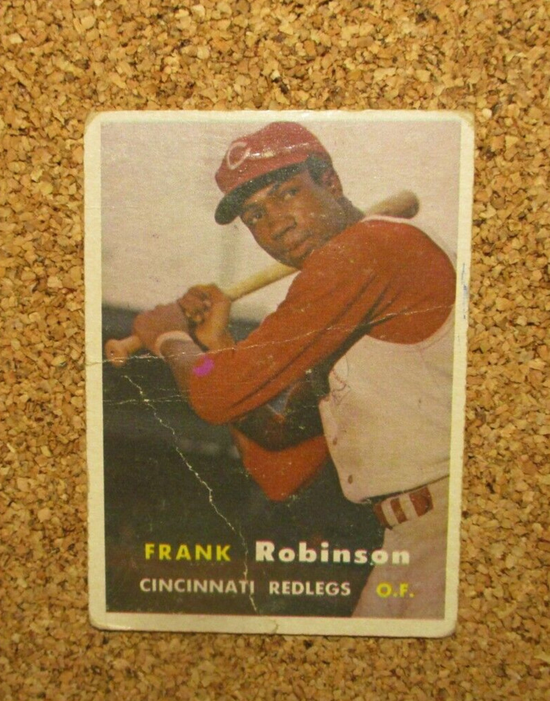 1957 Topps Baseball #35 Frank Robinson (Cincinnati Reds) RC