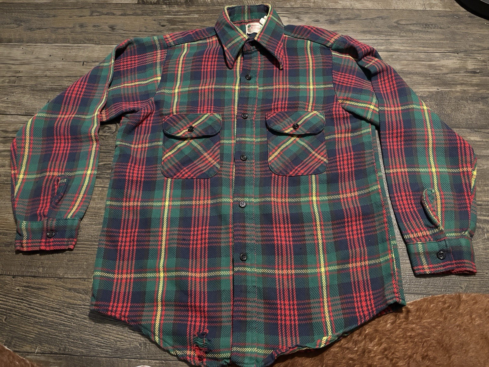 vintage 60s FIVE BROTHER GREEN RED BLUE PLAID FLANNEL MEN\'S BUTTON DOWN SHIRT SM