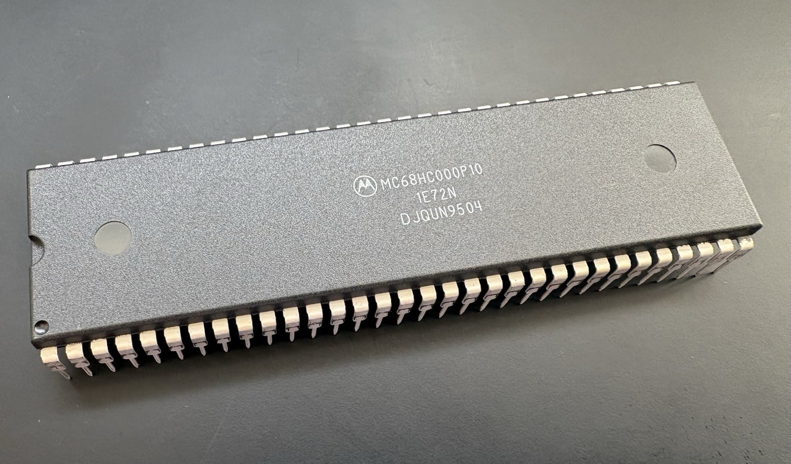 Motorola MC68HC000P10 10MHz CMOS 68000 CPU – Amiga 500 Atari ST Upgrade
