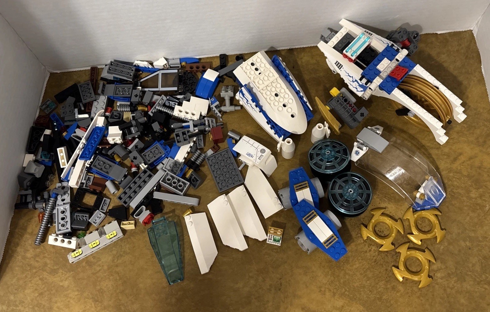 LEGO Ninjago Ninja Copter 70724 Incomplete No Book LEGO Ninjago Ninja Copter 70724 Incomplete No Book
