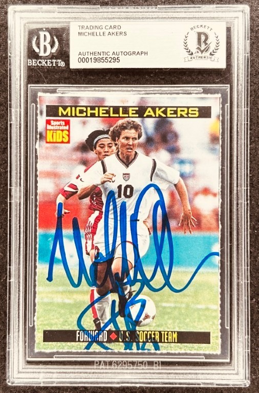 Michelle Akers signed 1998 Sports Illustrated SI for Kids card BAS slab USWNT US Michelle Akers signed 1998 Sports Illustrated SI for Kids card BAS slab USWNT US