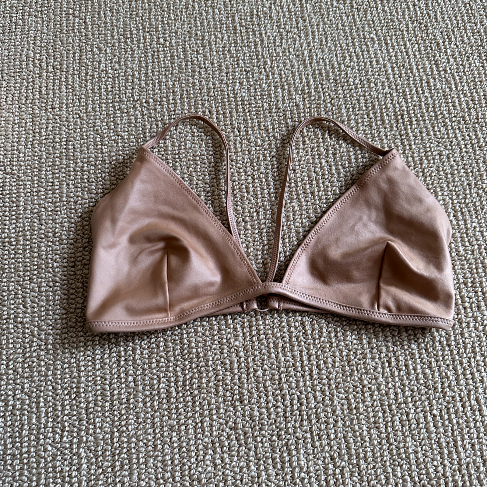 Skims Ochre Wet Jersey Triangle Bralette, Size Small NWT Skims Ochre Wet Jersey Triangle Bralette, Size Small NWT