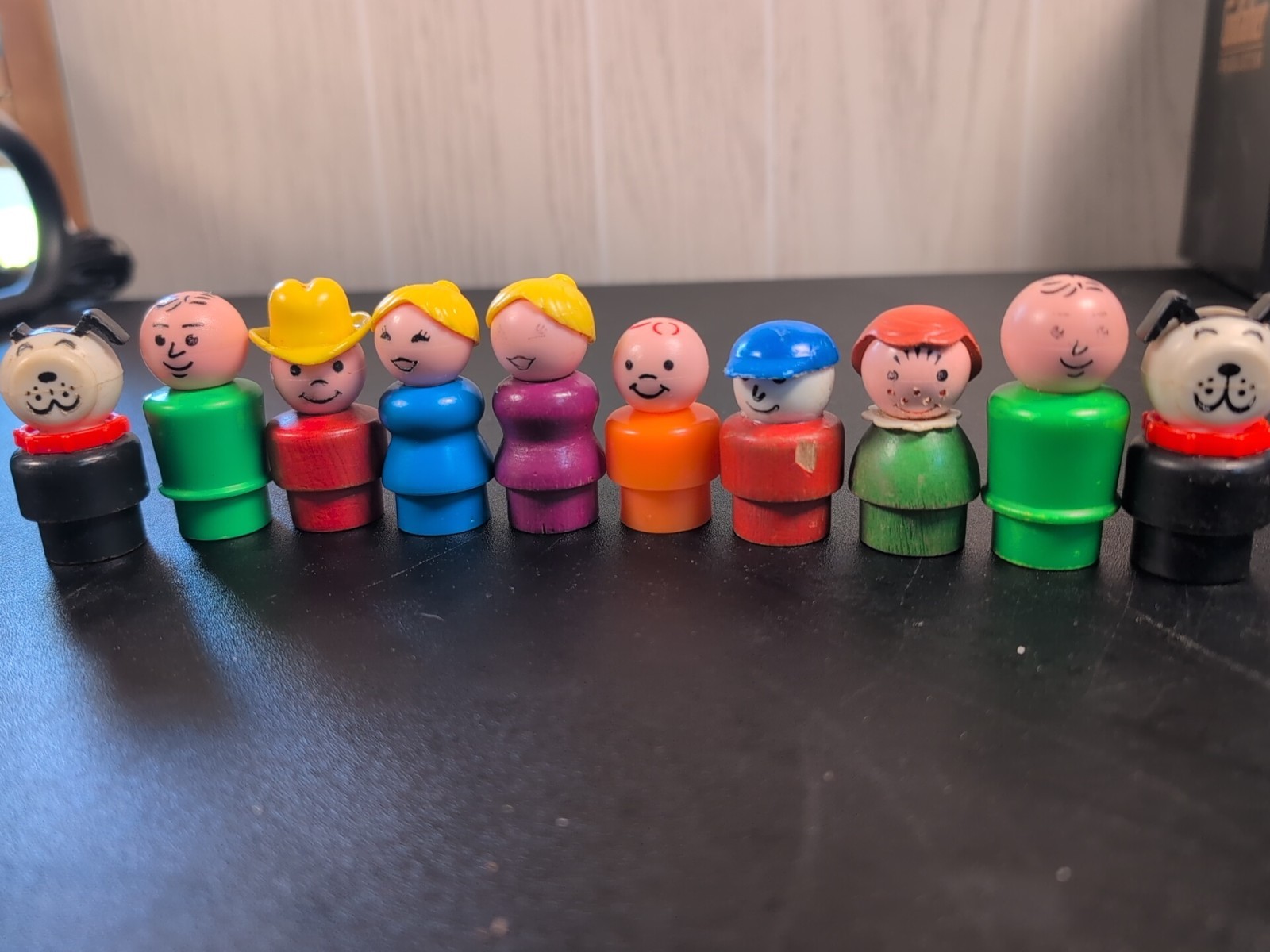 Vintage Lot Of 10 Fisher Price Wooden & Plastic little people Vintage Lot Of 10 Fisher Price Wooden & Plastic little people