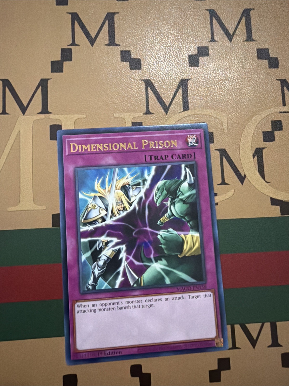 Dimensional Prison MAGO-EN158 Maximum Gold 1st Edition