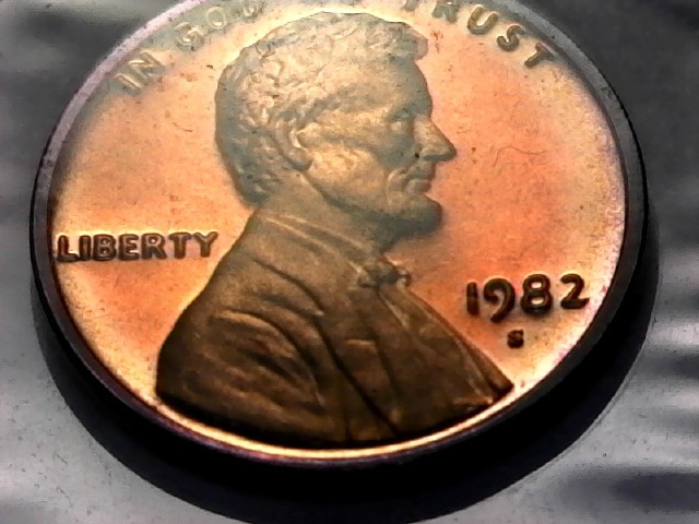 1982 S Lincoln Penny Proof w/ Purple Ring Around Edge Obv UNC in flap 1982 S Lincoln Penny Proof w/ Purple Ring Around Edge Obv UNC in flap