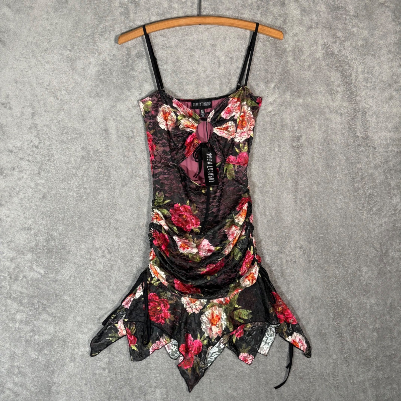 NWT Current Mood Dolls Kill Heartfelt Horizon Mini Dress Floral Lace Pixie Hem M